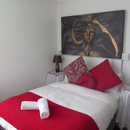 Bread & Barrel Palazzo Blouberg Hotel Bloubergstrand Eksteriør billede
