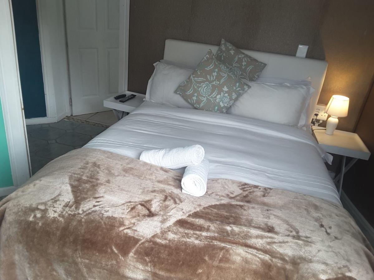 Bread & Barrel Palazzo Blouberg Hotel Bloubergstrand Eksteriør billede