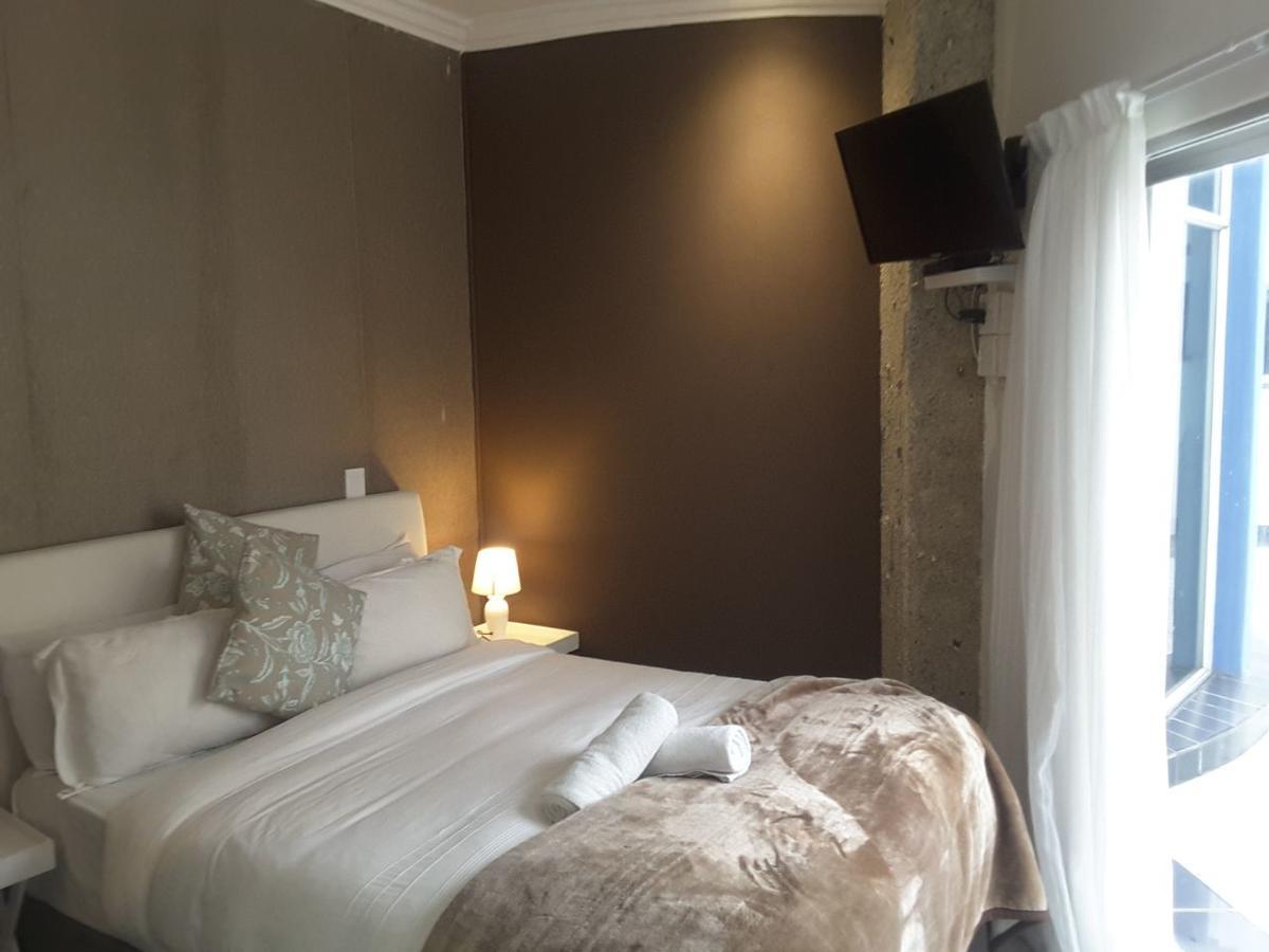 Bread & Barrel Palazzo Blouberg Hotel Bloubergstrand Eksteriør billede